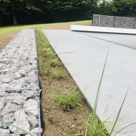 Aménagement d'extérieurs gabions et terrasse