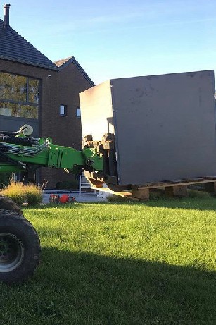 Décoration d'extérieurs bac et jardinière en acier corten