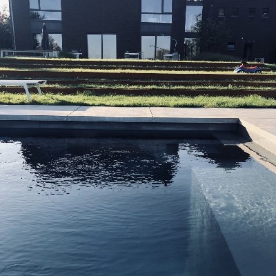 Aménagement d'un projet piscine dans un jardin privé